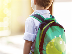 Parents demand action as hot weather makes it impossible to study in scorching classrooms! 