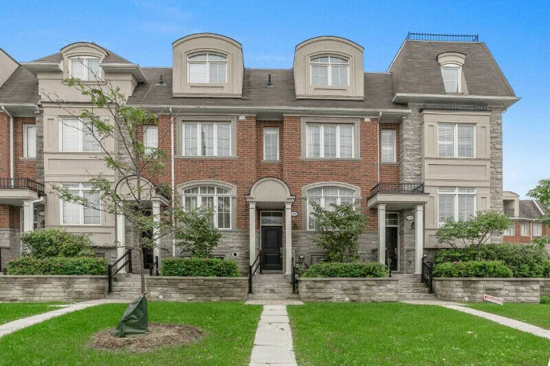 Luxury 3 Bedroom TownHouse For Sale ( Yonge/Finch), toronto M2N0H7 ON