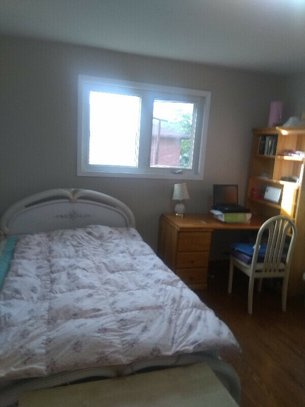 1 room for rent near York University (Jane/Shepperd)