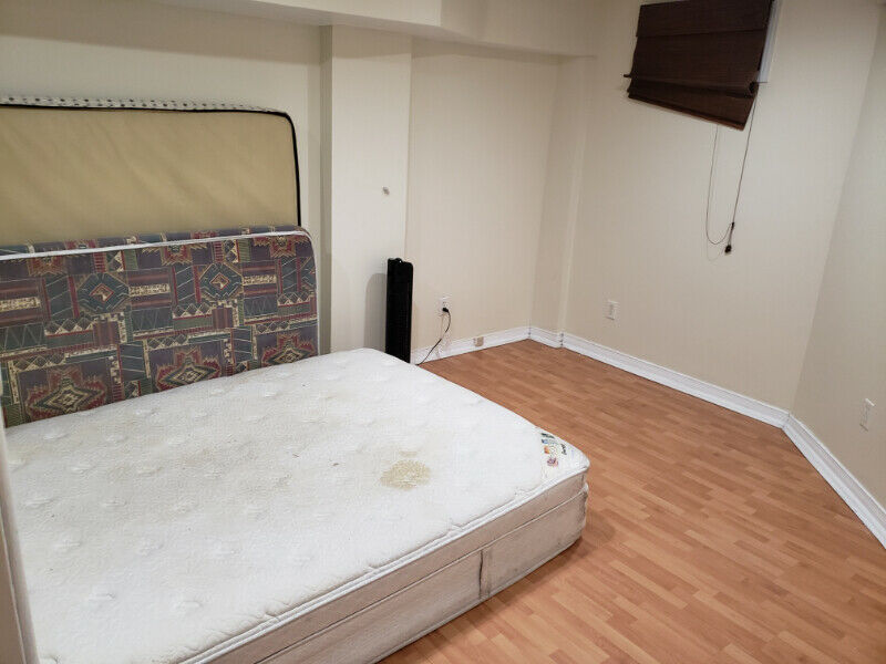 Basement Apartment For Rent Pickering Brock Road Major Oaks 1560 Major Oaks Rd Pickering On L1x 2l3 Canada House For Rent Mktlist