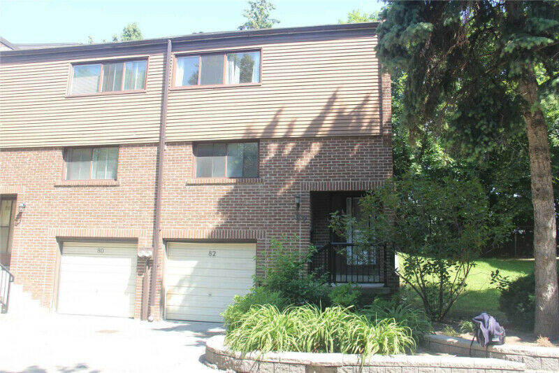 Don Mills/ Steeles House for Sale, Toronto, Toronto M2H2T7 ON, Canada