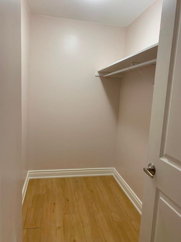 1 Bedroom Basement Apartment W Private Washroom For Rent