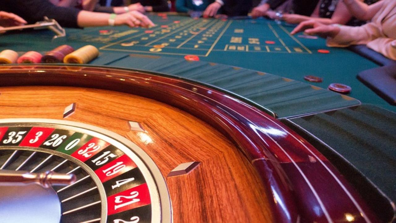 Why Do People Play in Online Casinos?